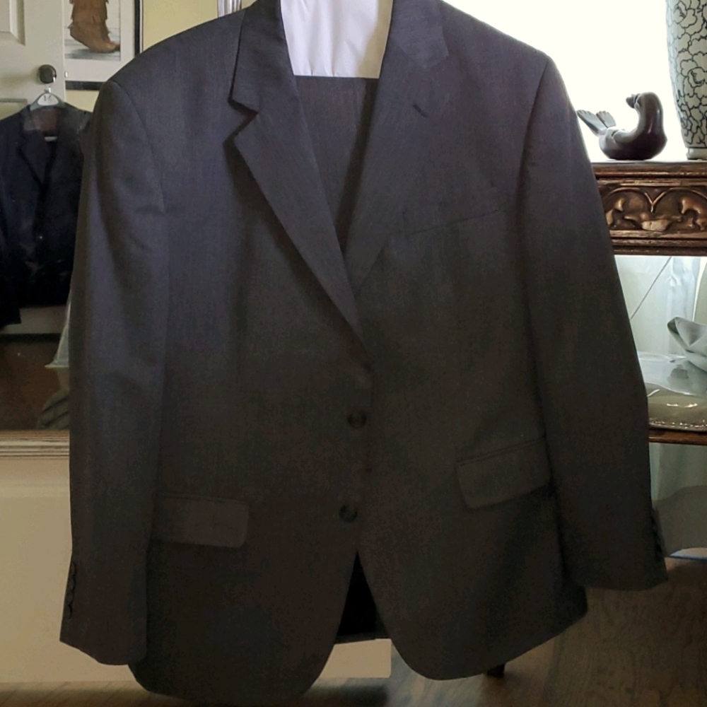 Stafford Essential suit
